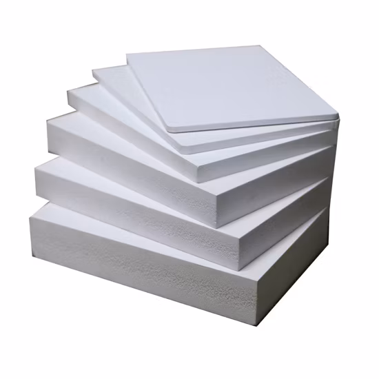 4 x 8 weiße und farbige PVC-Schaumplatte, 5–25 mm